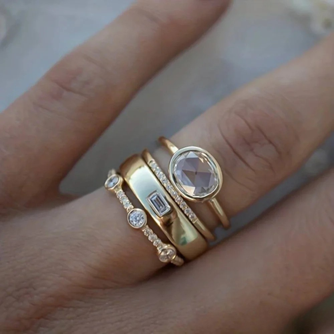 Vintage-Goldring mit Zirkon