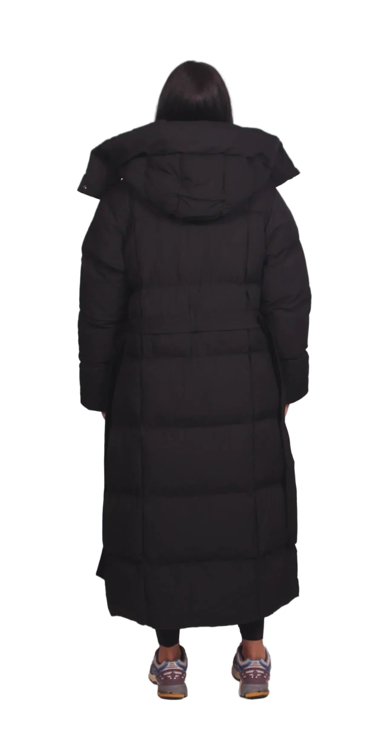 Carmen – lange Winterjacke mit Gürtel und Puffer-Design